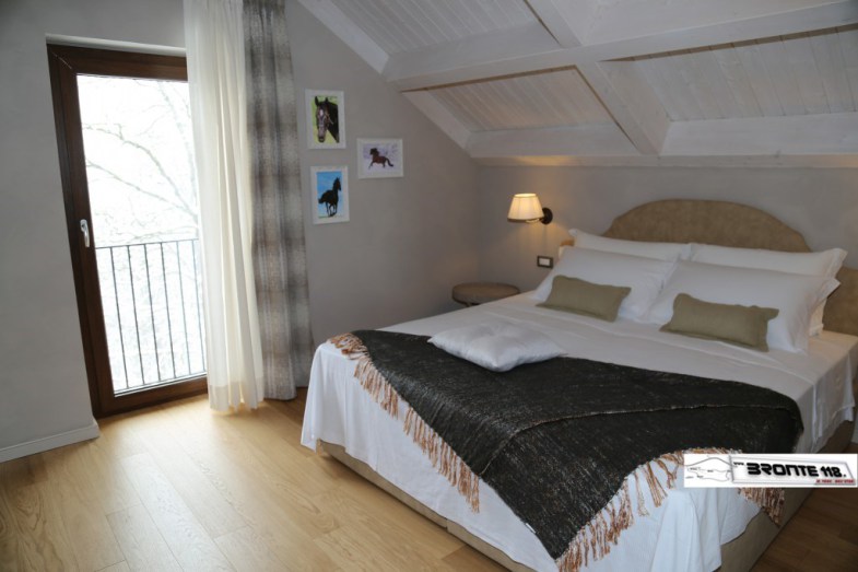 CESARO’: RIAPRE VILLA MIRAGLIA, RESORT IN UN PANORAMA DA FAVOLA – LE FOTO