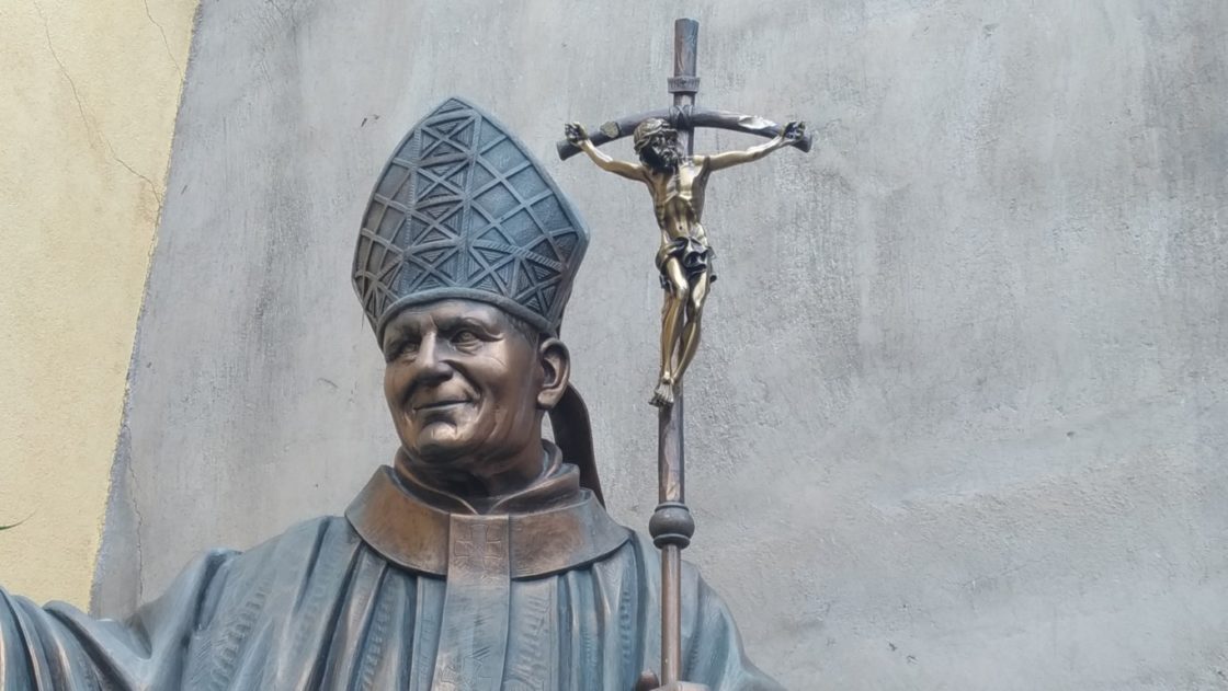 PATERNO': Oggi la benedizione del Crocifisso della Chiesa Nuova