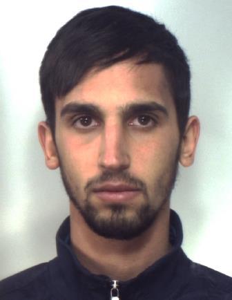 PALAGONIA: Spaccia “fumo” a due minorenni, pusher in manette