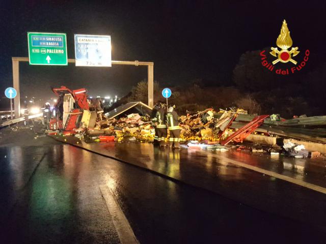 Incidente in tangenziale a San Giorgio - FOTO E VIDEO