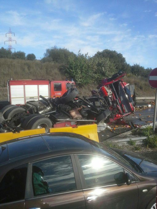 Incidente in tangenziale a San Giorgio - FOTO E VIDEO
