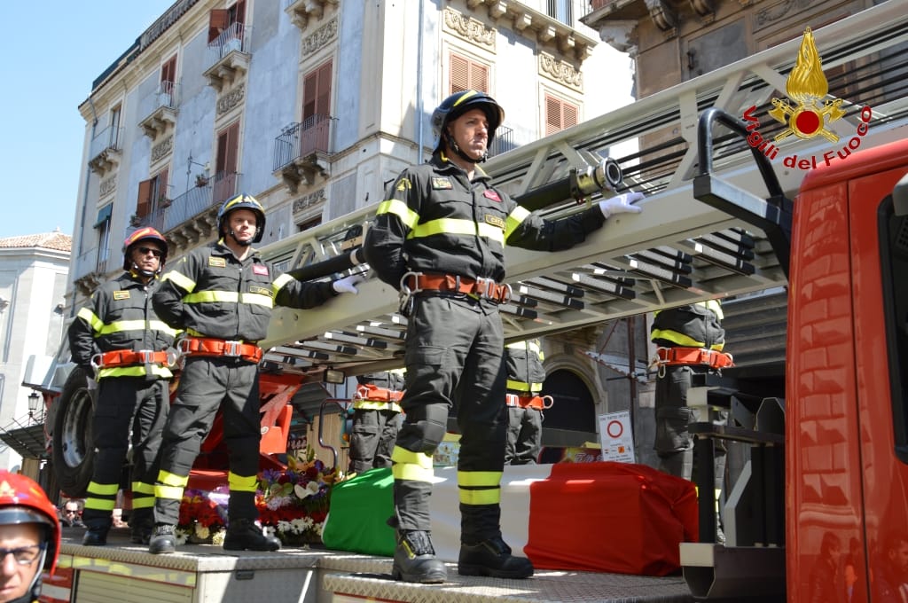 CATANIA: I funerali di Dario Ambiamonte FOTO E VIDEO