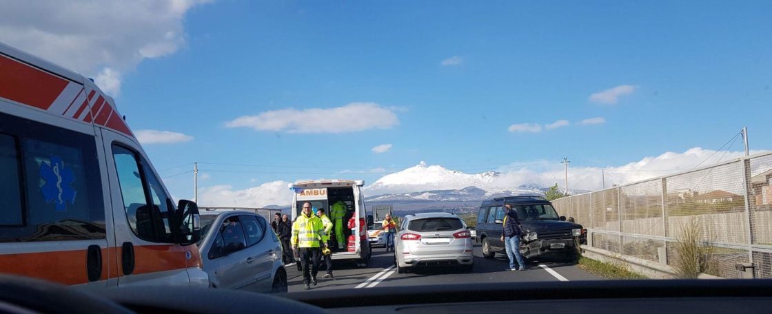 INCIDENTE BIVIO RAGALNA, 2 FERITI - FOTO