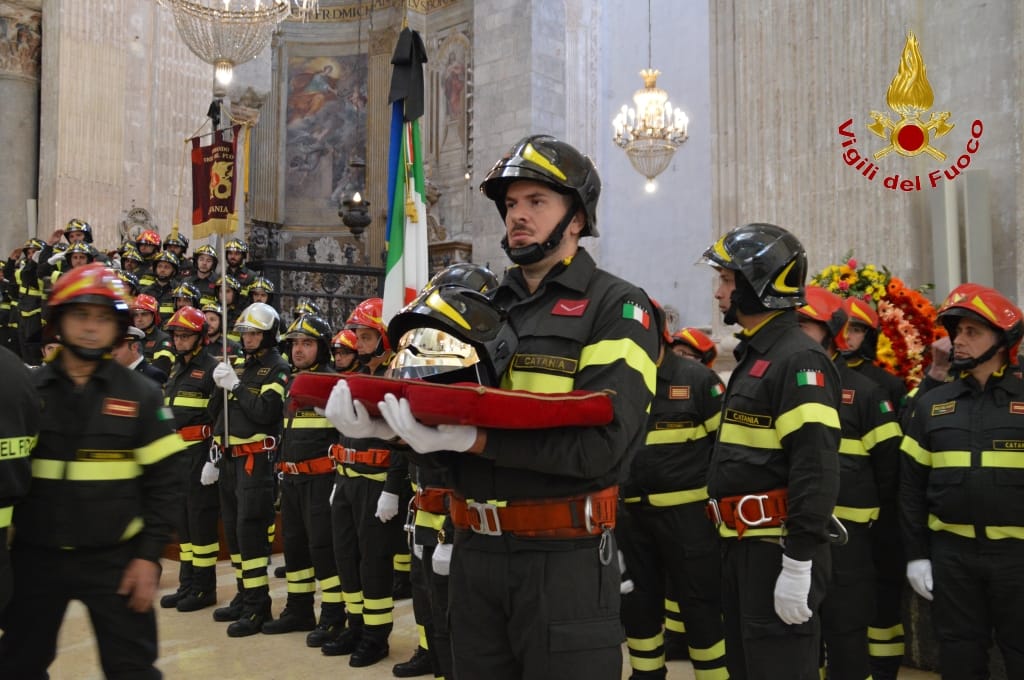 CATANIA: I funerali di Dario Ambiamonte FOTO E VIDEO