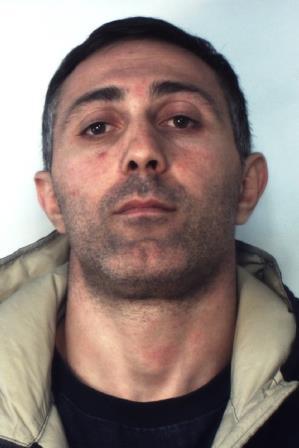 CATANIA: Scassinano cassaforte in abitazione, catturati