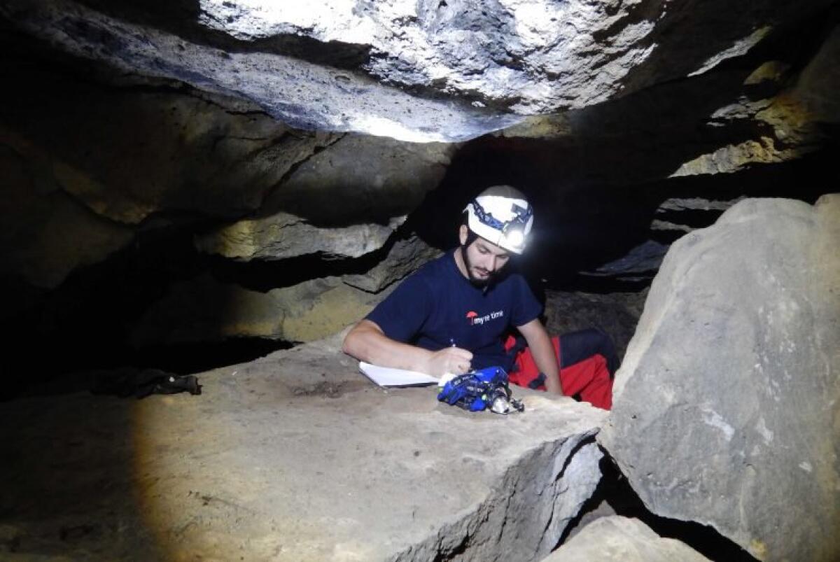 SAN GREGORIO: SCOPERTE TRE NUOVE GROTTE, RILIEVO EFFETTUATO DAL PATERNESE CRISTOFORO GIOVANNI FAZIO - 
