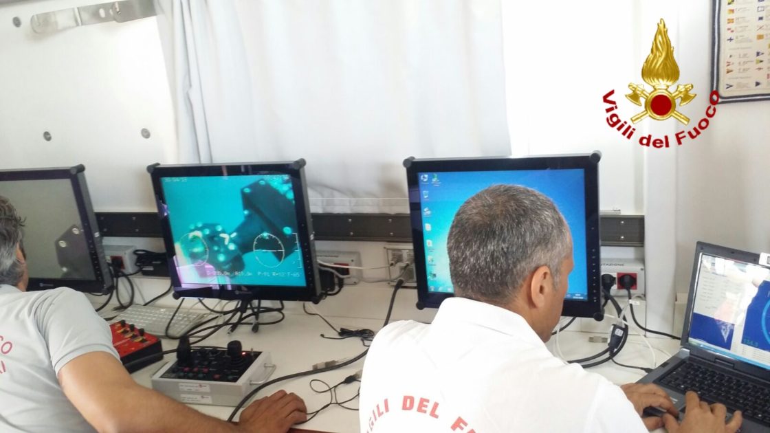 ACITREZZA: Proseguono le ricerche del sub disperso - FOTO