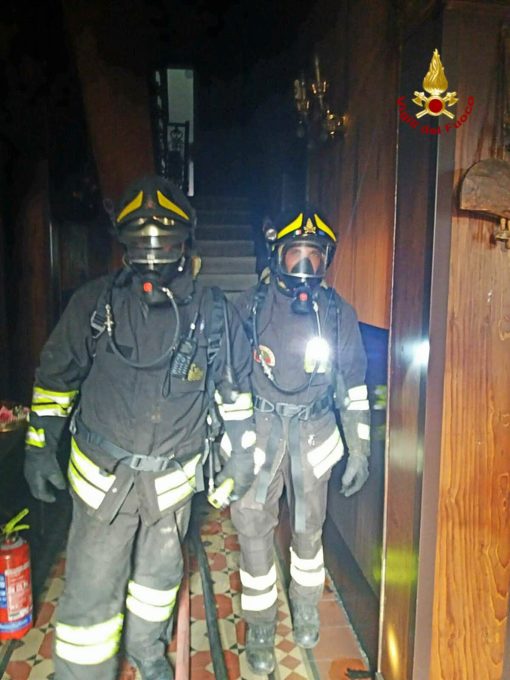 NICOLOSI: INCENDIO DANNEGGIA RISTORANTE