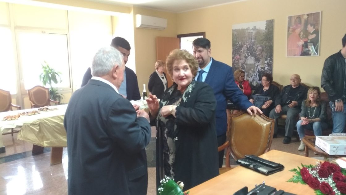 PATERNO': I 50 ANNI DI MATRIMONIO DI MARIO E ROSALIA