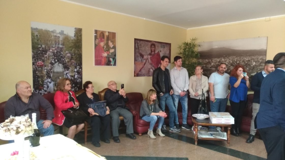 PATERNO': I 50 ANNI DI MATRIMONIO DI MARIO E ROSALIA