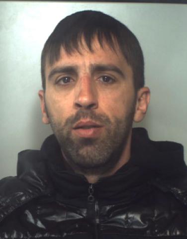 CATANIA: Sgominata banda del bancomat, 8 arresti - Dettagli e foto