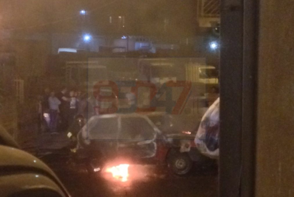 PATERNO’: AUTO IN FIAMME, IERI SERA IN VIA POTENZA