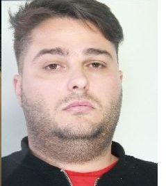 ACIREALE: In casa con oltre un chilo di cocaina: arrestato