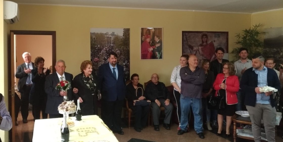 PATERNO': I 50 ANNI DI MATRIMONIO DI MARIO E ROSALIA