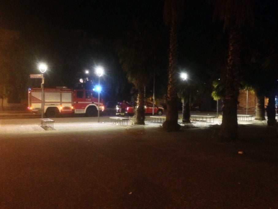 PATERNO': VANDALI IN AZIONE, IERI SERA IN PIAZZA PUGLISI - FOTO