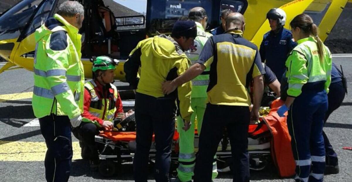 ETNA: Precipita nella grotta lavica dei “Tre Livelli”, salvato dal Soccorso alpino - 
