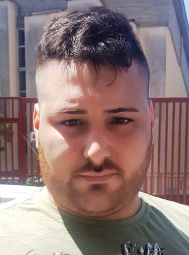 CATANIA: Razziano furgone alla zona industriale mentre il conducente dorme, due arresti