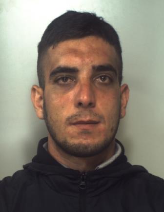 PATERNO’: Spacciava “fumo” sotto la Torre, pusher in manette