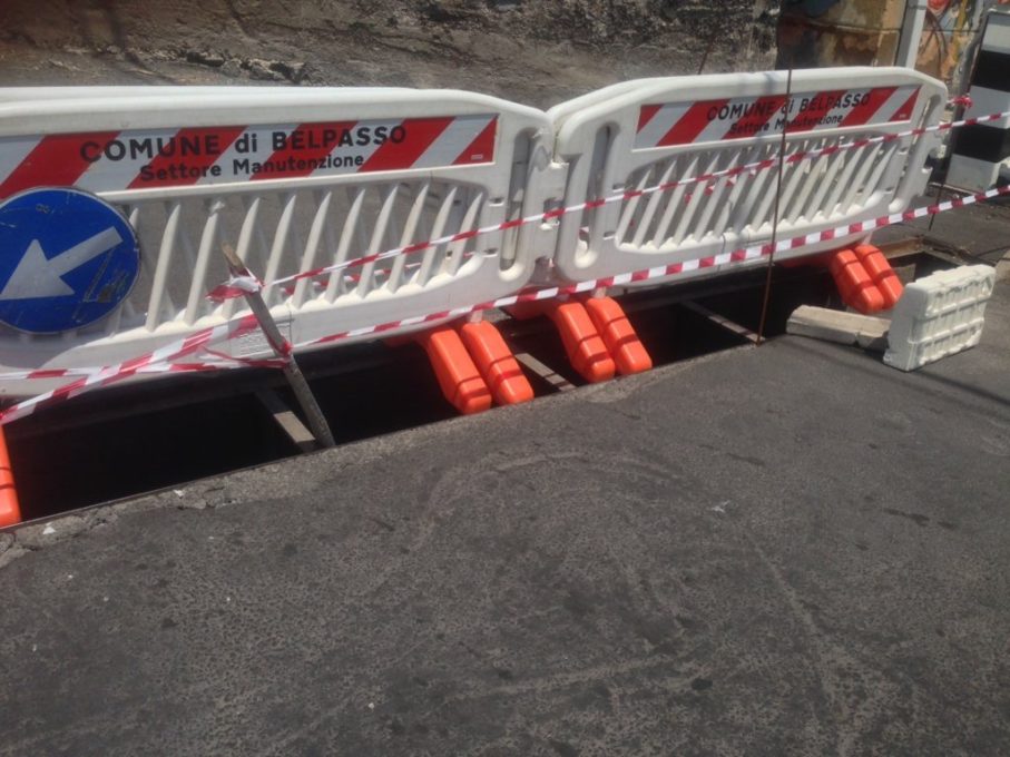 RUBATE LE GRATE IN CONTRADA GIACONIA