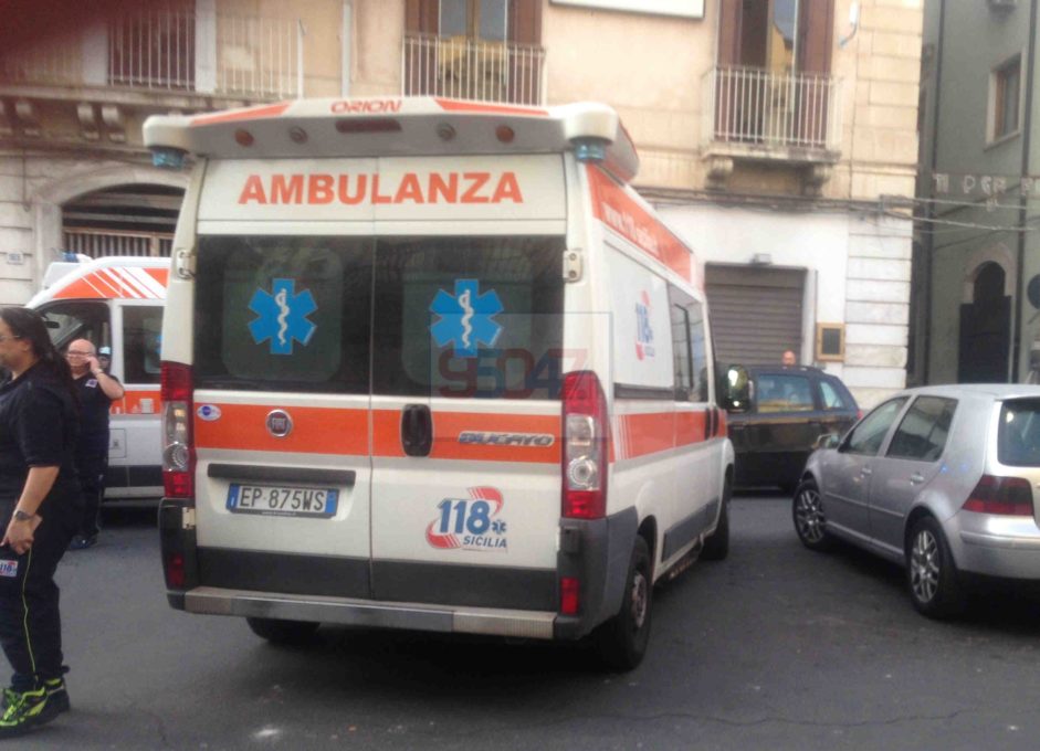 PATERNO': SFIORATA TRAGEDIA ALLE "PALME"