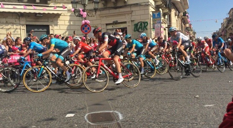 Giro d'Italia a Paternò: le vostre immagini