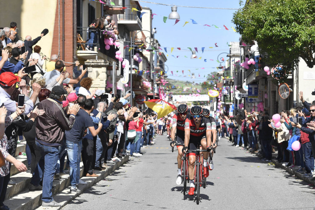 GIRO D'ITALIA: 4° Tappa Catania - Caltagirone - LE FOTO