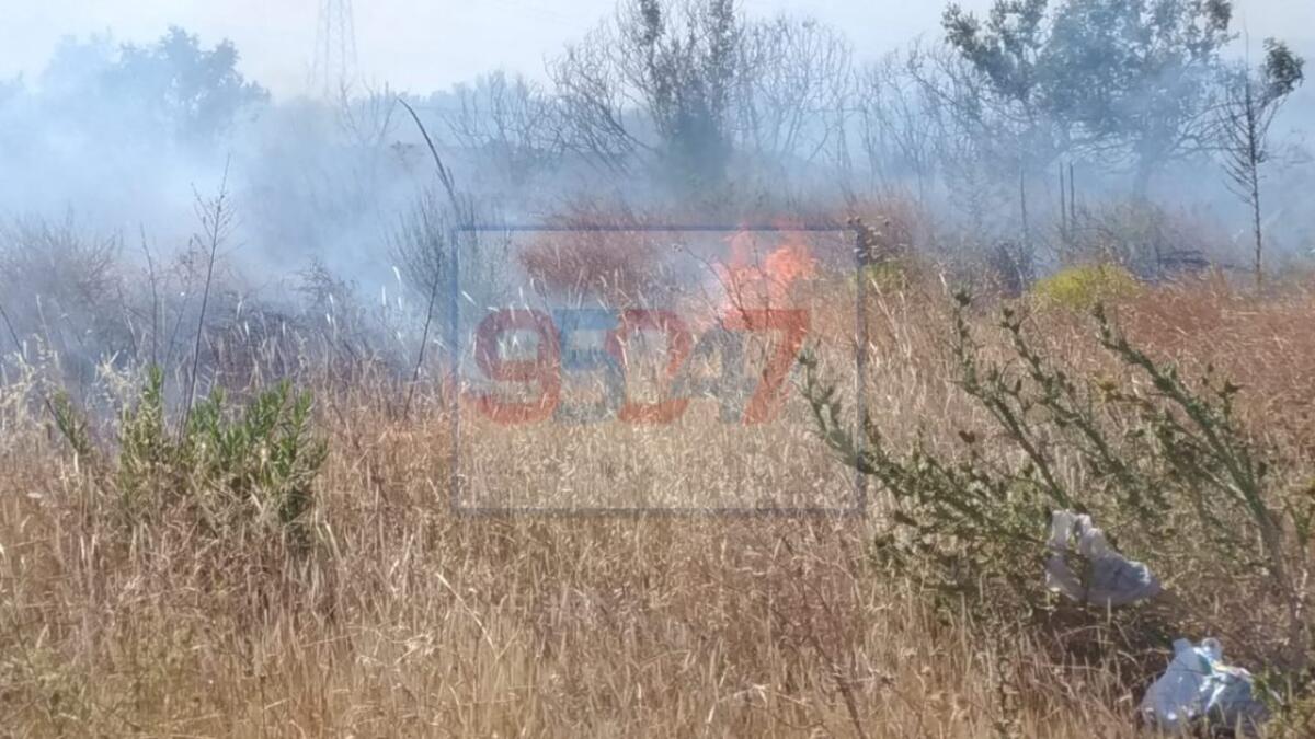 PATERNO': Con il caldo arrivano i primi incendi estivi - 