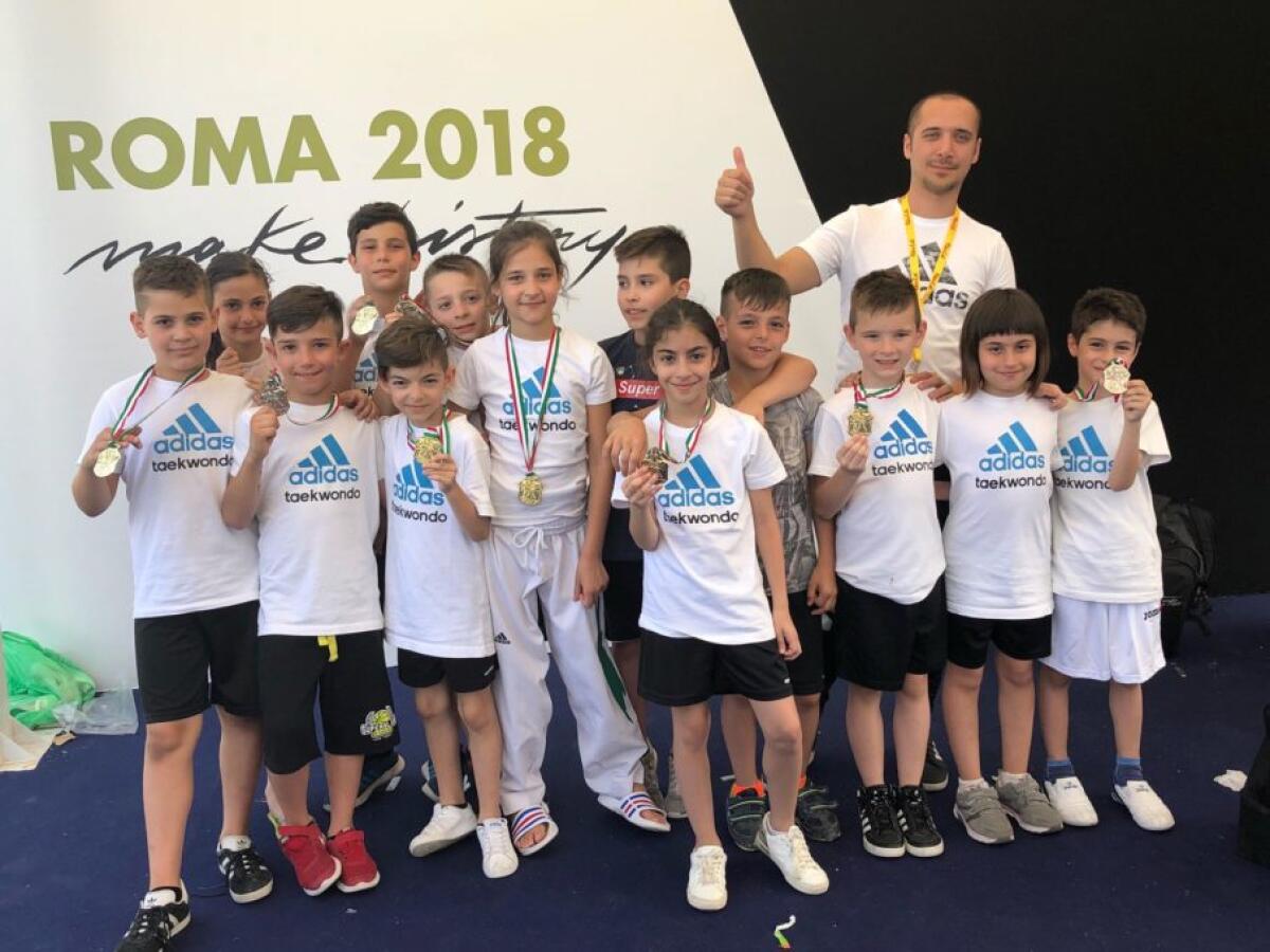IL CENTRO TAEKWONDO MARLETTA "CONQUISTA" ROMA - 
