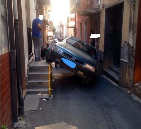 PATERNO': TRIAL IN VIA DUCA DEGLI ABRUZZI