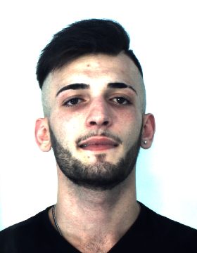 CATANIA: Supermarket cittadino della droga, ventisette arresti