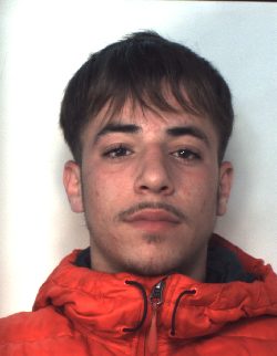 CATANIA: Supermarket cittadino della droga, ventisette arresti