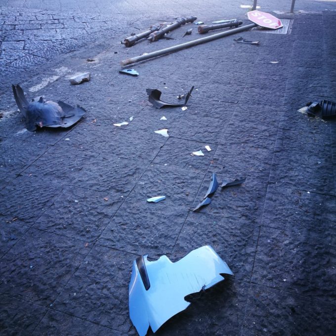 PATERNO': INCIDENTE "MISTERIOSO" IN VIA SANTA CATERINA - LE FOTO