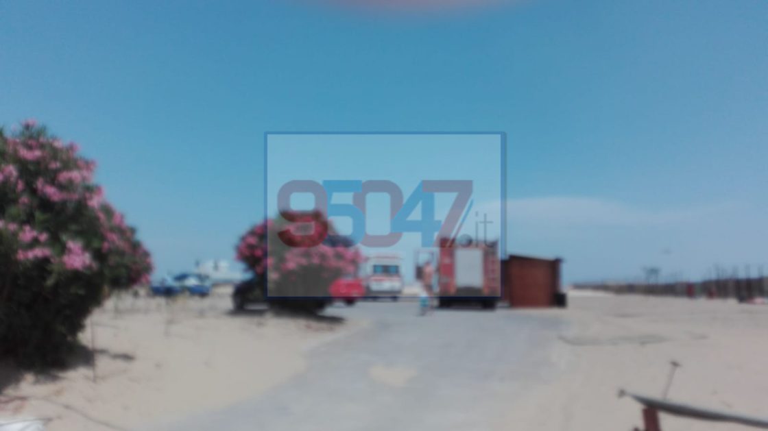 CATANIA: PAURA ALLA PLAYA SI CERCANO DISPERSI IN MARE, MORTA UNA DONNA