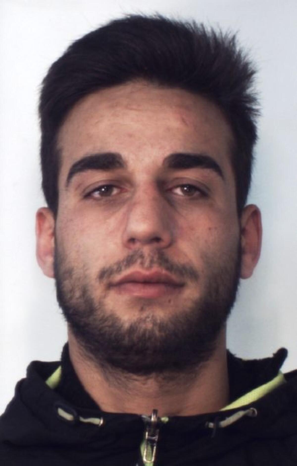 CATANIA: Evade dai domiciliari, arrestato 21enne - 