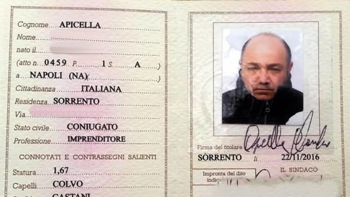 GRAVINA DI CATANIA: ARRESTATO CON DOCUMENTI FALSI - 