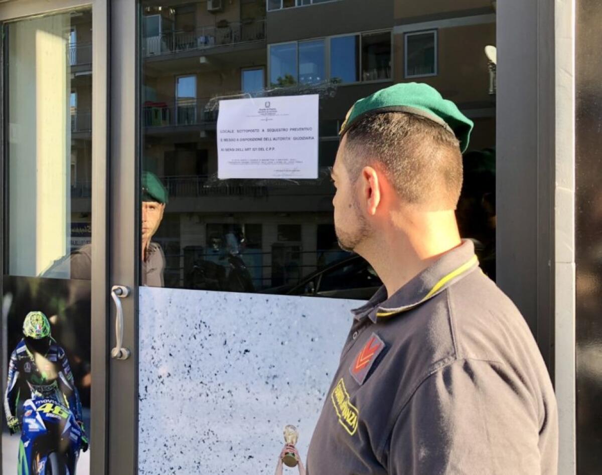 CATANIA: SIGILLI AD UNA SALA SCOMMESSE ABUSIVA - 