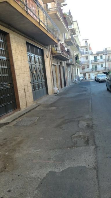 PATERNO': DISAGI PER LA RACCOLTA RIFIUTI, LE FOTO DEI NOSTRI LETTORI