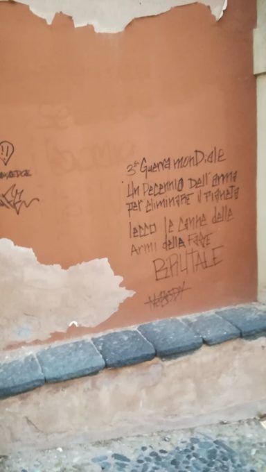 LA SEGNALAZIONE DI UN LETTORE: “IL DEGRADO DELLA COLLINA STORICA"