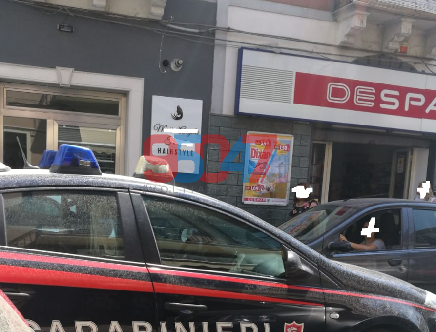 PATERNO': RISSA IN PIAZZA PURGATORIO