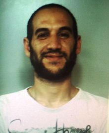 CATANIA: “Amici” di spaccio presi al Villaggio Sant’Agata, in manette un uomo e una donna.