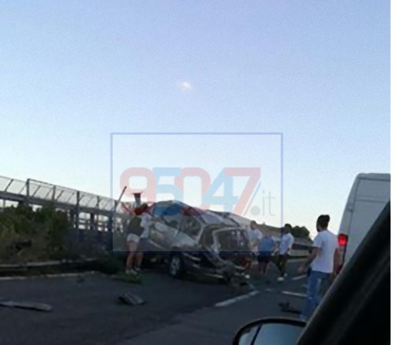 TERRIBILE INCIDENTE IN AUTOSTRADA A18 TRA ROCCALUMERA E TAORMINA: DUE MORTI