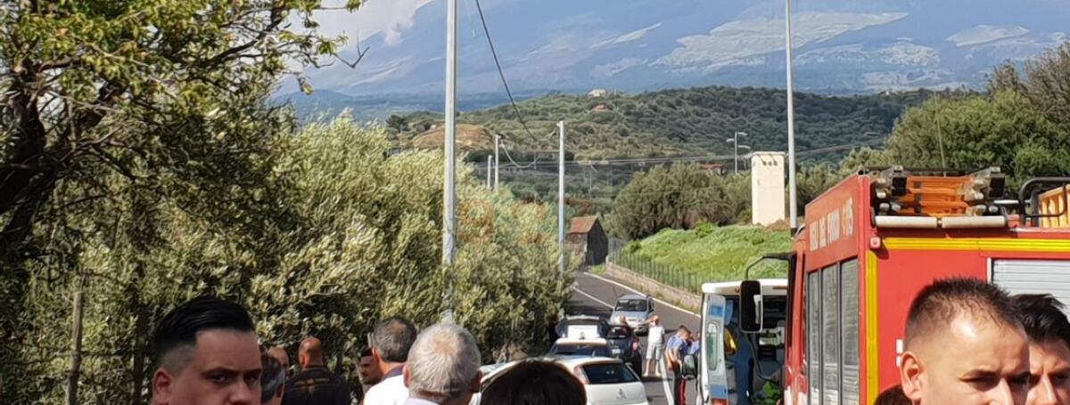 S.M. DI LICODIA: TRAGICO SCONTRO, MORTA UNA RAGAZZA DI 45 ANNI ED UN RAGAZZO DI 36 ANNI - 