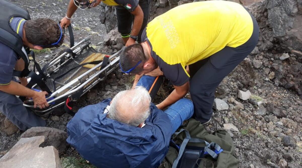 PATERNESE SI INFORTUNA A QUOTA 2200 METRI, SOCCORSO DAL SAGF - 