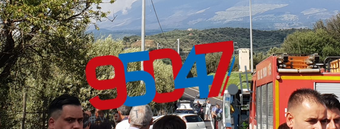 TRAGEDIA A SANTA MARIA A LICODIA: INCIDENTE TRA DUE AUTO, DUE MORTI DUE FERITI
