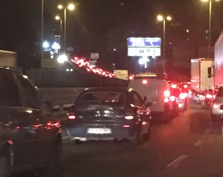 CONTROLLI SUL PONTE GRACI- TRAFFICO IN TILT SULLA SS121