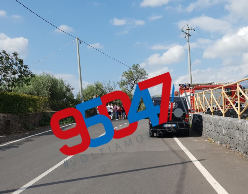 TRAGEDIA A SANTA MARIA A LICODIA: INCIDENTE TRA DUE AUTO, DUE MORTI DUE FERITI