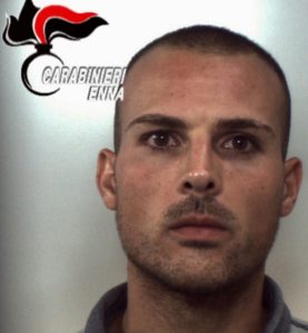 +++VIDEO+++ ARRESTATI DUE PATERNESI A CENTURIPE, NEL FRUTTETO 180 PIANTE DI CANNABIS