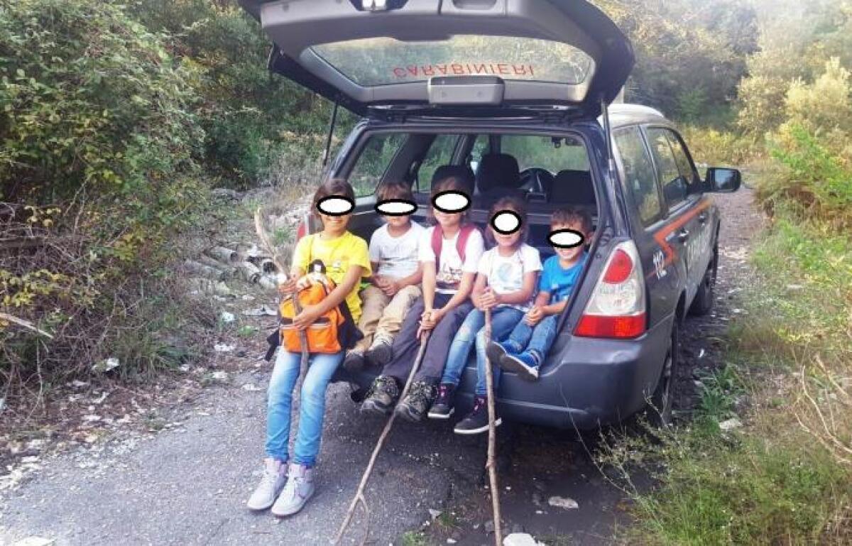 COMITIVA DI TURISTI SI PERDE SU SENTIERI DELL'ETNA: SALVATI - 