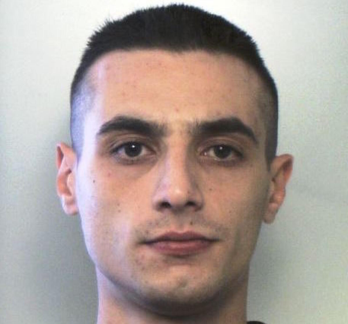 GIARRE: EVADE E PICCHIA IL VICINO CON UNA CATENA, ARRESTATO - 