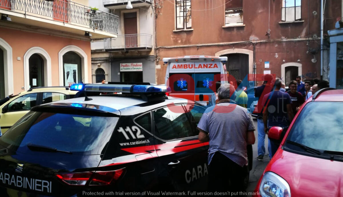 PATERNO': INVESTITA RAGAZZA IN VIA E.BELLIA - 